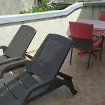 Holiday Home Pernat בית נופש