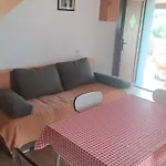 בית נופש Holiday Home Pernat Pernata