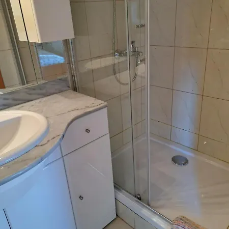 Holiday Home Pernat 펜션