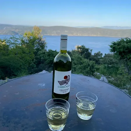 Vakantiehuis Holiday Home Pernat Pernata