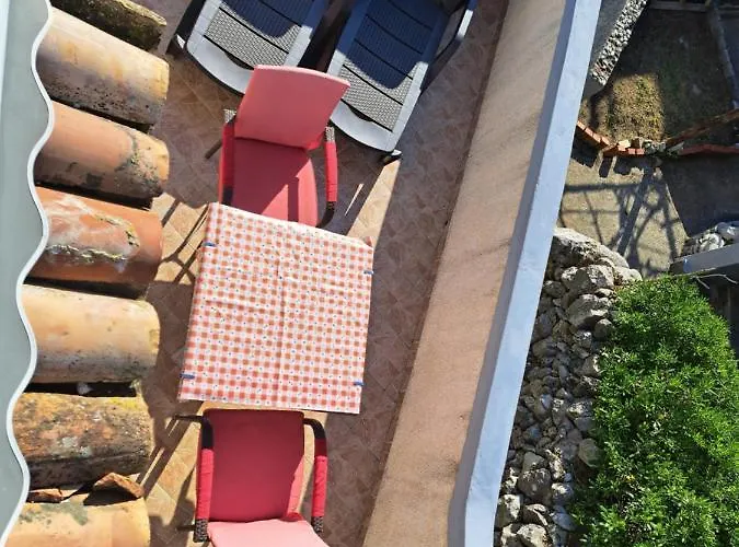 Holiday Home Pernat Ferienhaus Pernata